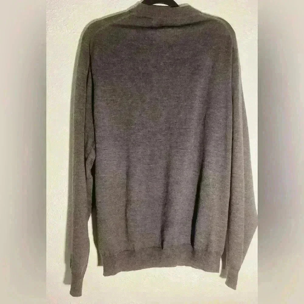 Jos A Banks 100% Merino Wool Gray Sweater Mens Size L - Picture 3 of 4